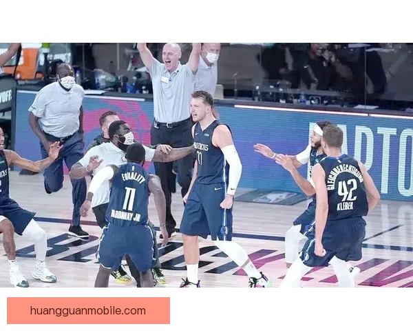 东契奇创造历史连续九场得分三十全胜壮举